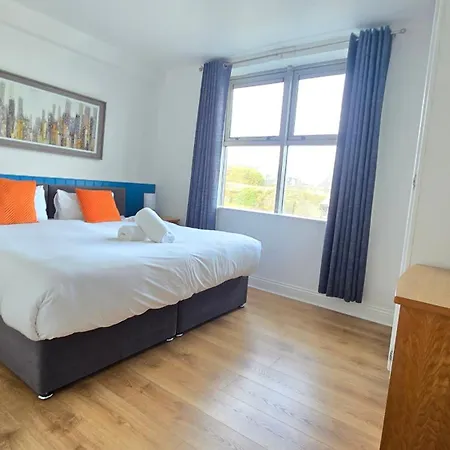 Apartment Cool Dockland Apt, Sleeps 5, With Parking Galway